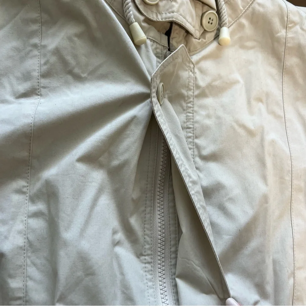 London Fog Bomber Jacket size Large in neutral beige